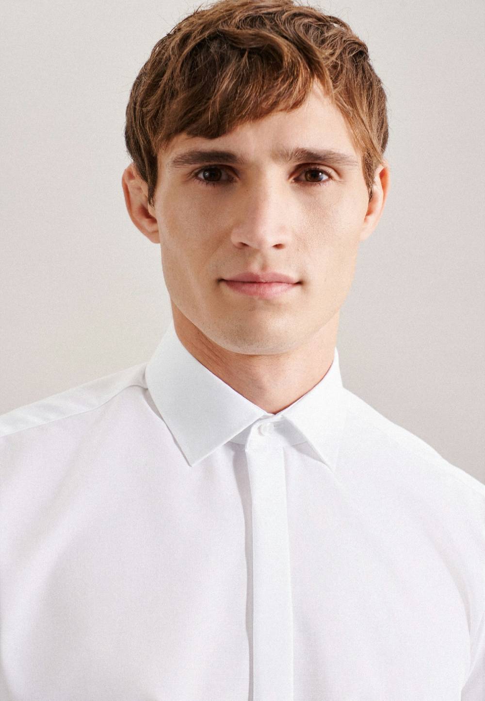 Seidensticker Bügelfreies Popeline Smokinghemd In Regular Mit Kentkragen