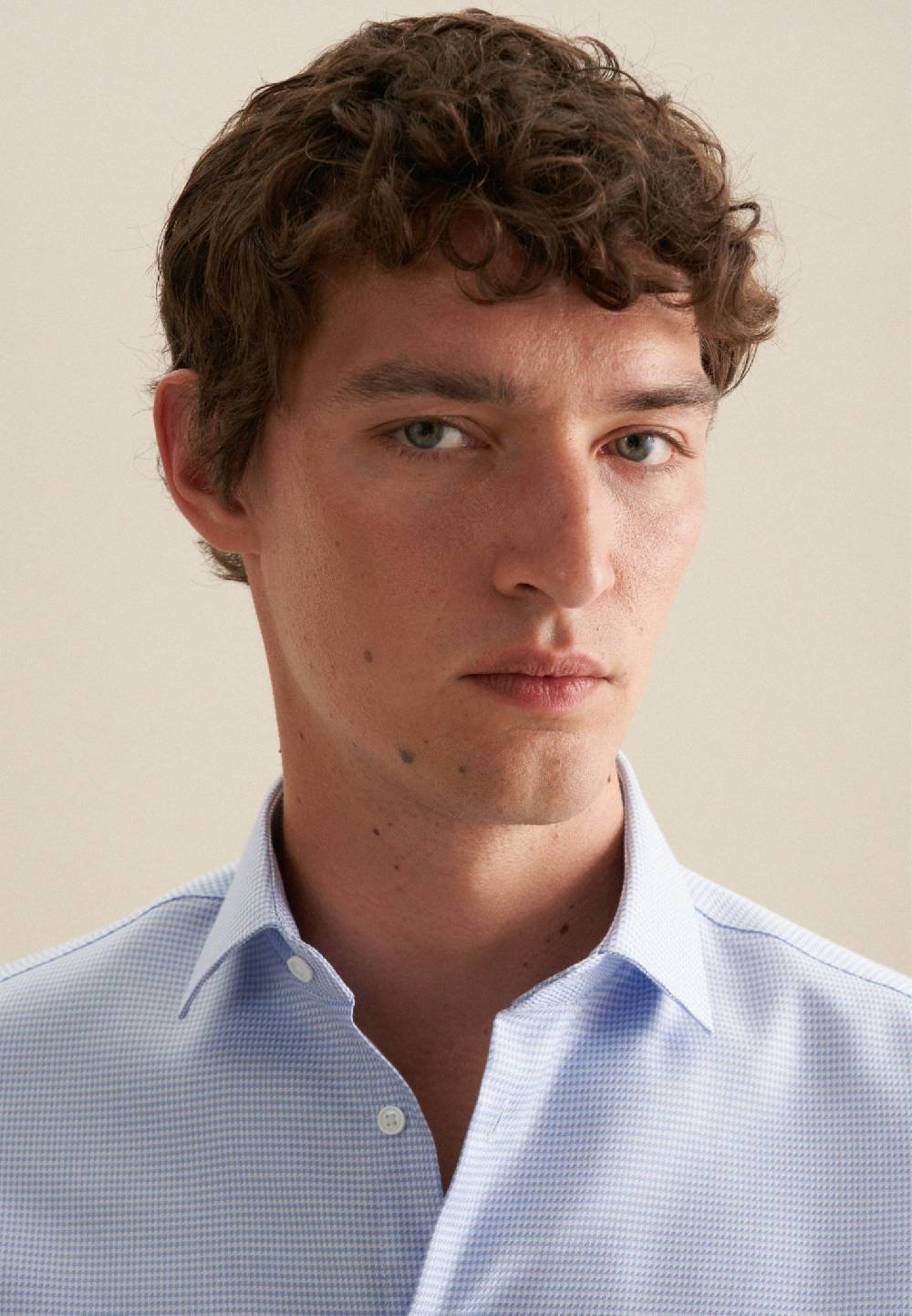 Seidensticker Bügelleichtes Satin Business Hemd In Shaped Mit Kentkragen