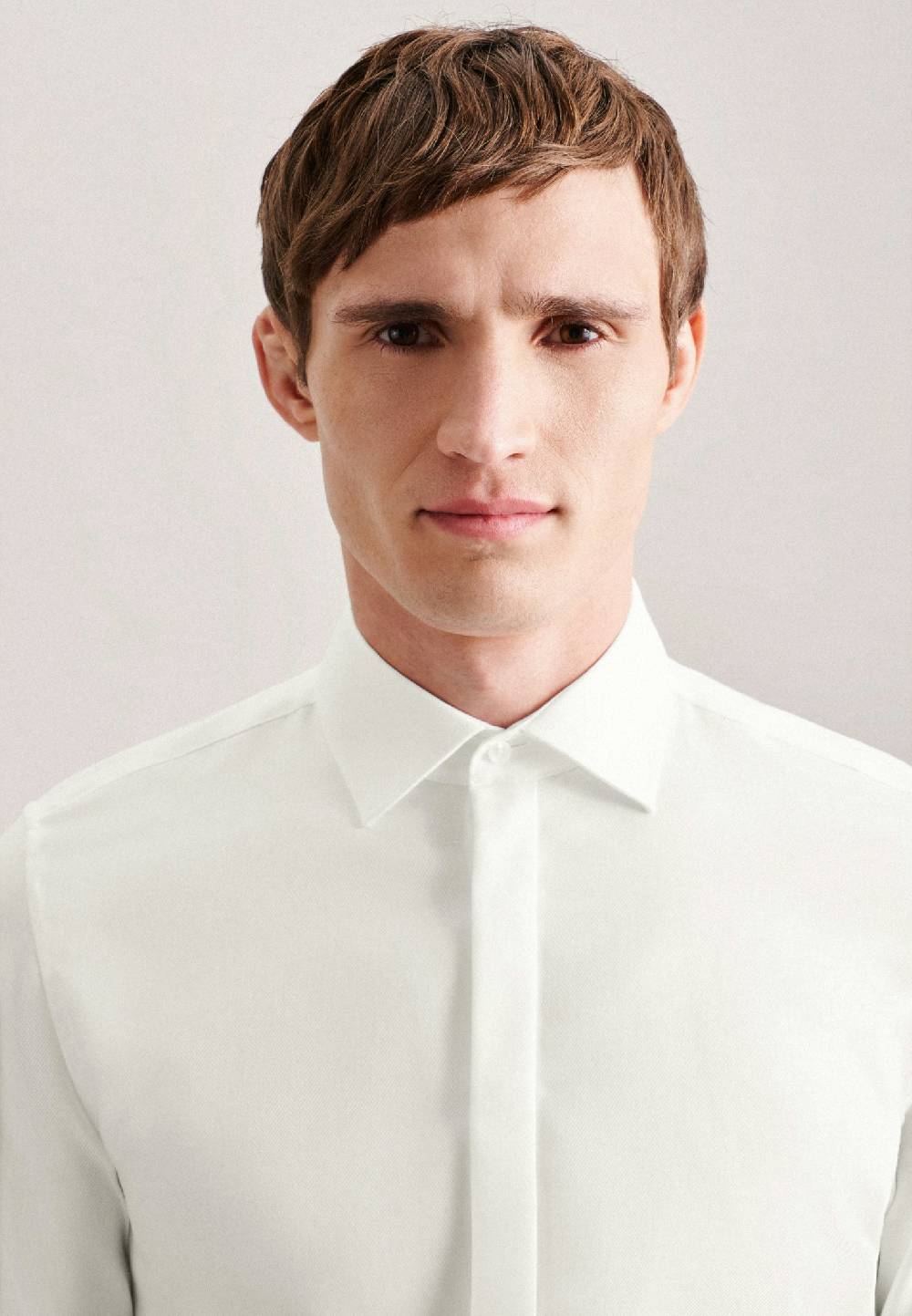 Seidensticker Bügelleichtes Twill Smokinghemd In Slim Mit Kentkragen