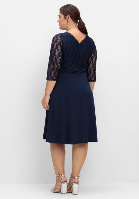 Sheego Abendkleid Mit Floraler Spitze Und Zier-Knotendetail - Marine Sheego