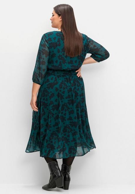 Sheego Chiffonkleid In Wickeloptik, Mit Alloverprint - Tiefgrün Gemustert Sheego