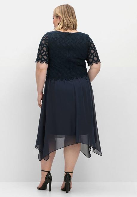 Sheego Cocktailkleid Aus Chiffon, Mit Zierbortenstickerei - Nachtblau Sheego