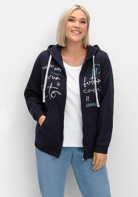 sheego Kapuzensweatjacke mit Print und Kängurutasche - marine sheego
