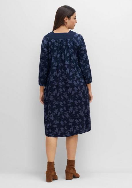 Sheego Kleid Mit 3/4-Ärmeln Und V-Ausschnitt - Nachtblau Bedruckt Sheego