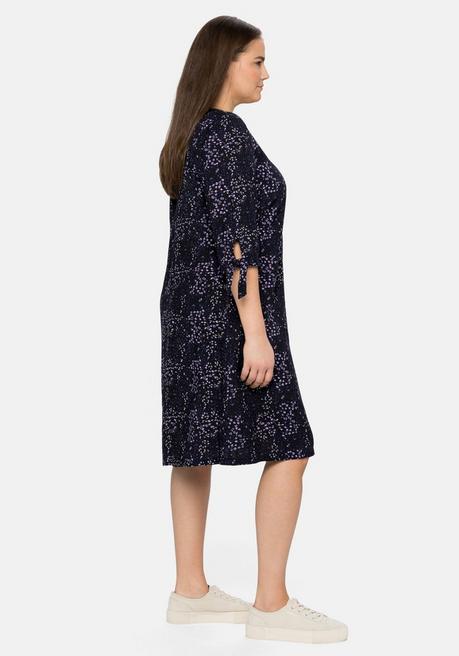 Sheego Kleid Mit Minimal-Alloverprint Und 3/4-Ärmeln - Schwarz Bedruckt Sheego