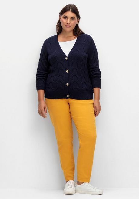 Sheego X Fair Lady Kurze Strickjacke Im Zopfmuster, Mit Schmuckknöpfen - Marine Sheego