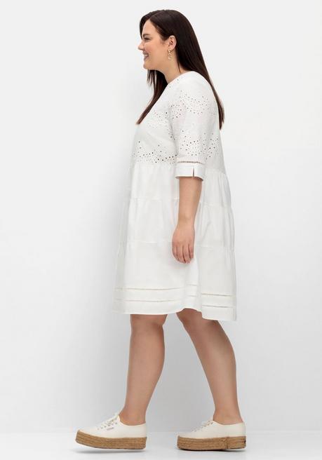 Sheego Kurzes Kleid Mit Lochstickerei Und Ajourmuster - Weiß Sheego