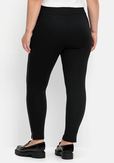 Sheego Leggings In Velourslederoptik Vorn - Schwarz Sheego