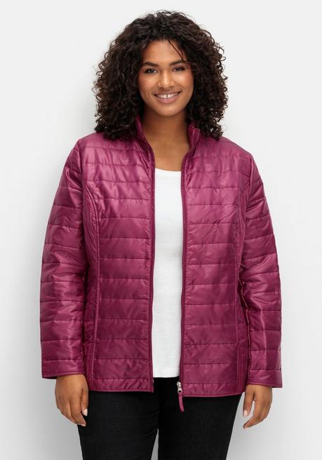sheego Leicht wattierte Steppjacke mit Stehkragen - bordeaux sheego