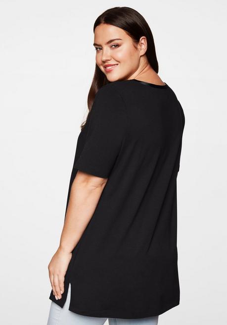 Sheego Longshirt In A-Linie Mit Raffung Am V-Ausschnitt - Schwarz Sheego