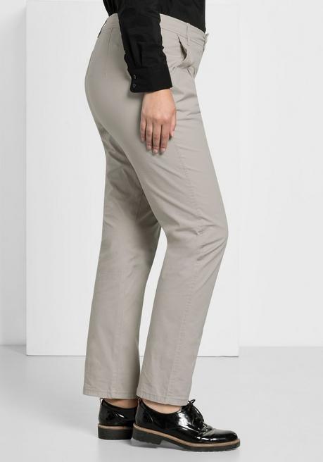 Sheego Schmal Zulaufende Chinohose Mit Bundfalten - Beigefarben Sheego