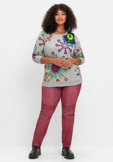 Sheego Schmale Jeans Mit Ziernieten Und Biesen - Dunkelrot Sheego