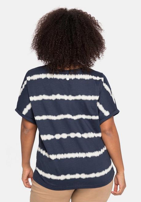 Sheego Shirt Im Batik-Look, überschnittene Schultern - Nachtblau Sheego