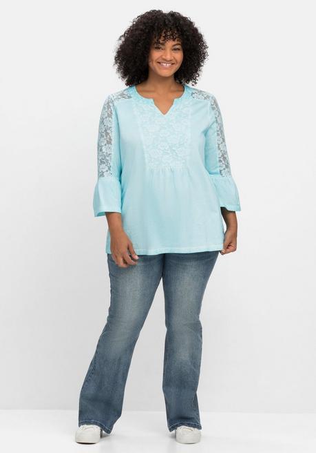 Sheego By Joe Browns Shirt In Oil-dyed-Waschung, Mit Floraler Spitze - Pastellblau Sheego