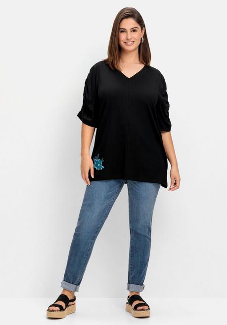 Sheego Shirt Mit Blütenprint Am Saum - Schwarz Sheego