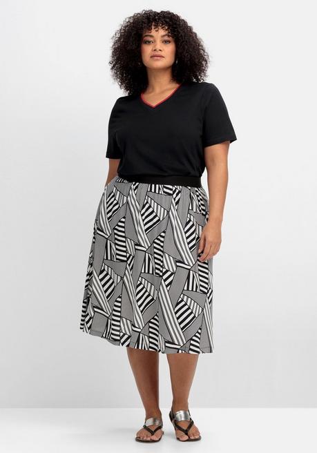 Sheego Shirt Mit Statementprint Auf Dem Rücken - Schwarz Bedruckt Sheego