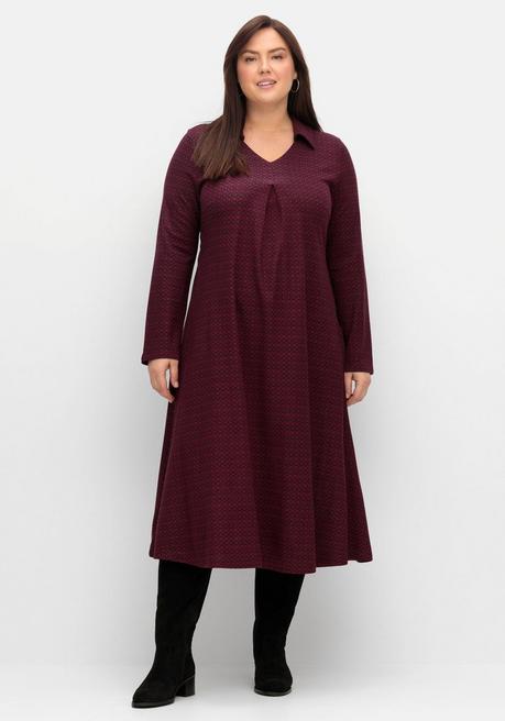 sheego Shirtkleid in A-Linie, mit Kragen und Kellerfalte - weinrot gemustert sheego