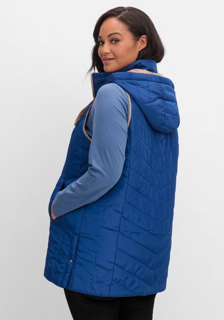Sheego Steppweste Mit Kapuze Und Kontrastdetails - Royalblau Sheego