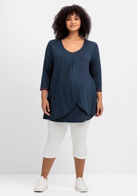 Sheego Stillshirt In Layer-Optik, Mit Raffung Am Ausschnitt - Nachtblau Sheego