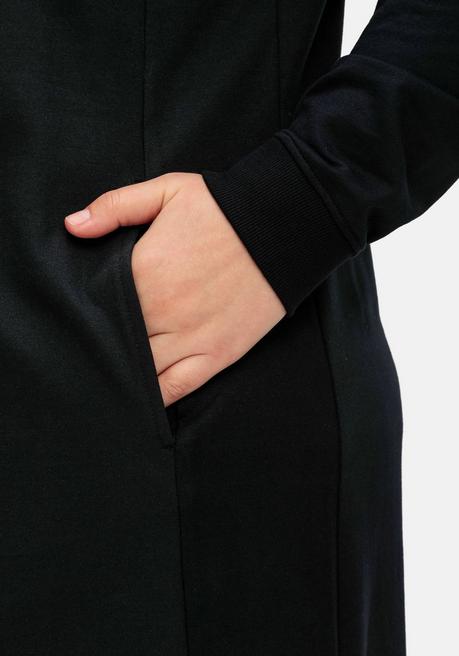 Sheego Sweatkleid Mit Weitem Kragen Und Seitentaschen - Schwarz Sheego