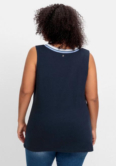 Sheego Top Mit Gestreifter Rippblende Und Wordingprint - Nachtblau Bedruckt Sheego