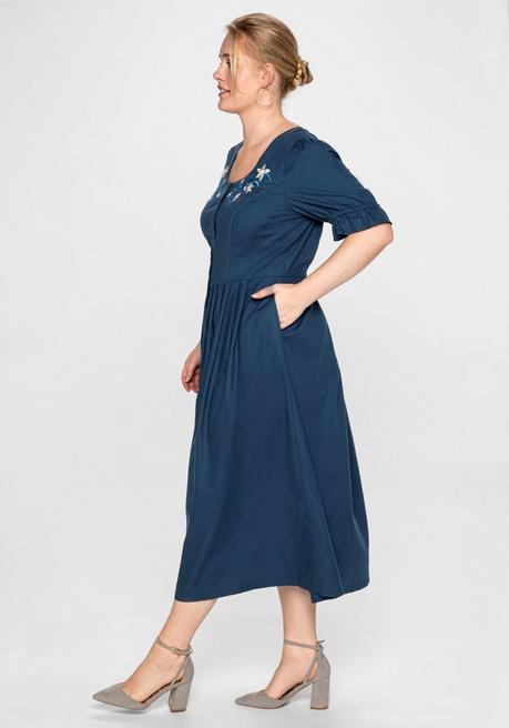 Sheego Trachtenkleid In Leinen-Optik, Mit Blütenstickerei - Blau Sheego