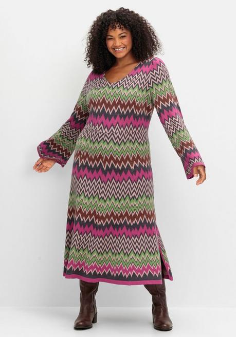 sheego by Joe Browns Wadenlanges Strickkleid im Zickzack-Muster - beere gemustert sheego