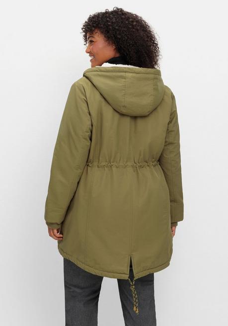 Sheego Wattierte Jacke Im Parka-Stil Mit Kuscheliger Kapuze - Oliv Sheego