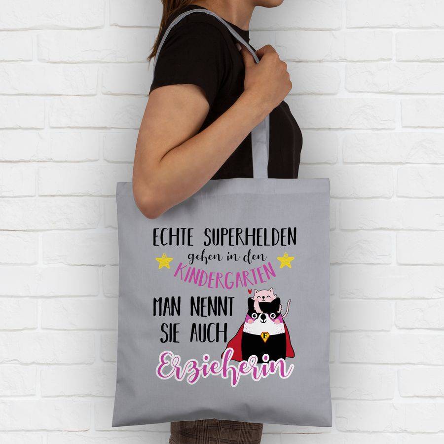 Shirtracer Echte Superhelden Gehen In Den Kindergarten - Erzieherin Shirts & Mehr Shirtracer