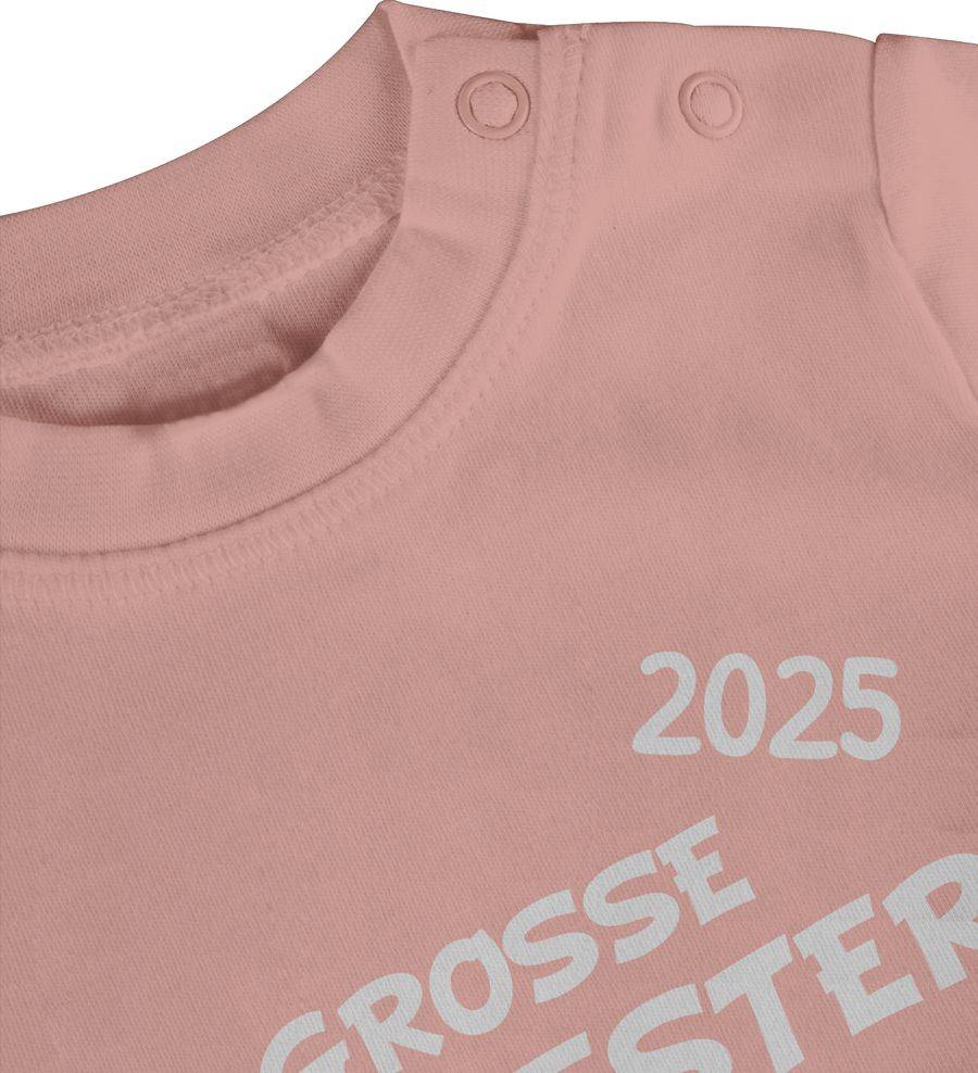 Shirtracer Große Schwester 2025 Loading: T-Shirt Turnbeutel Shirtracer
