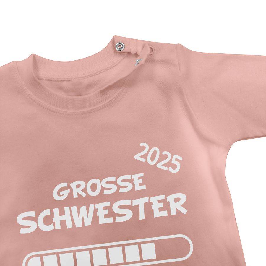 Shirtracer Große Schwester 2025 Loading: T-Shirt Turnbeutel Shirtracer