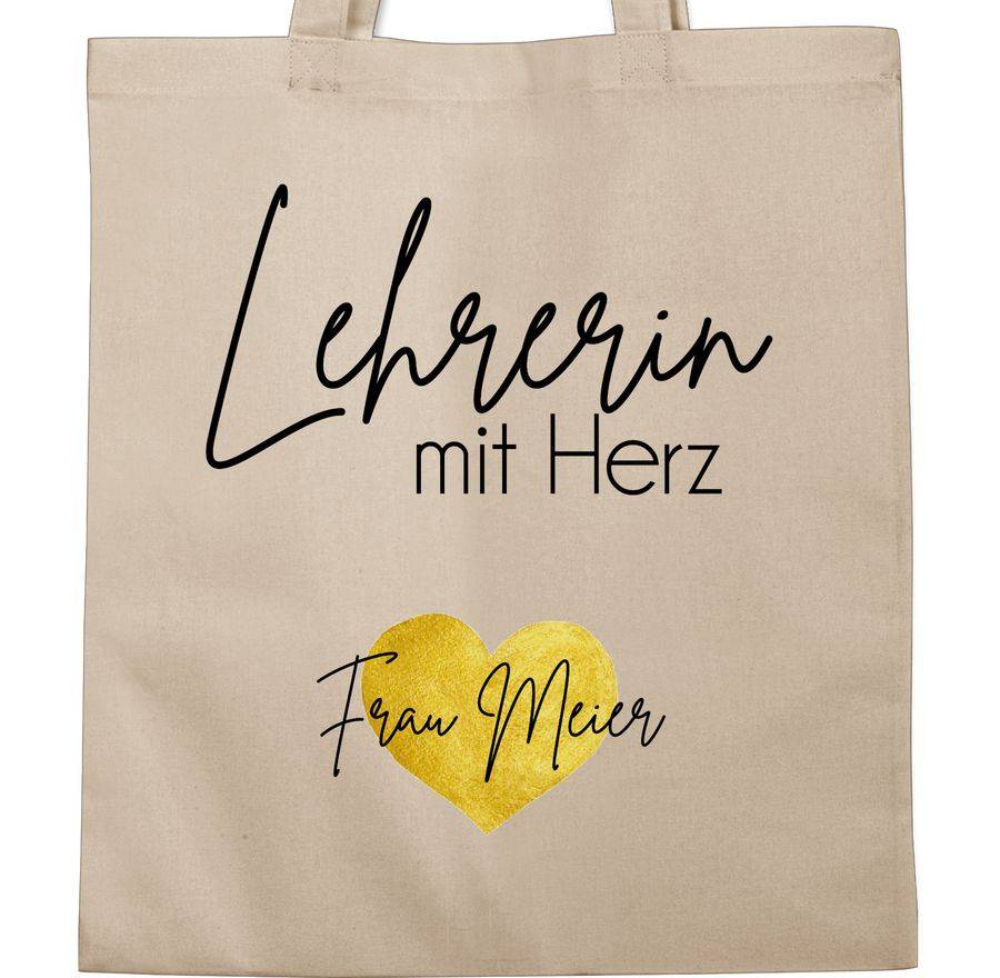 Shirtracer Lehrerin Mit Herz Mit Name Abschiedsgeschenk Lehrerin Lehrerin Geschenk Für Lehrerin Abschied Geschenk Dankeschön Lehrerin Shirtracer