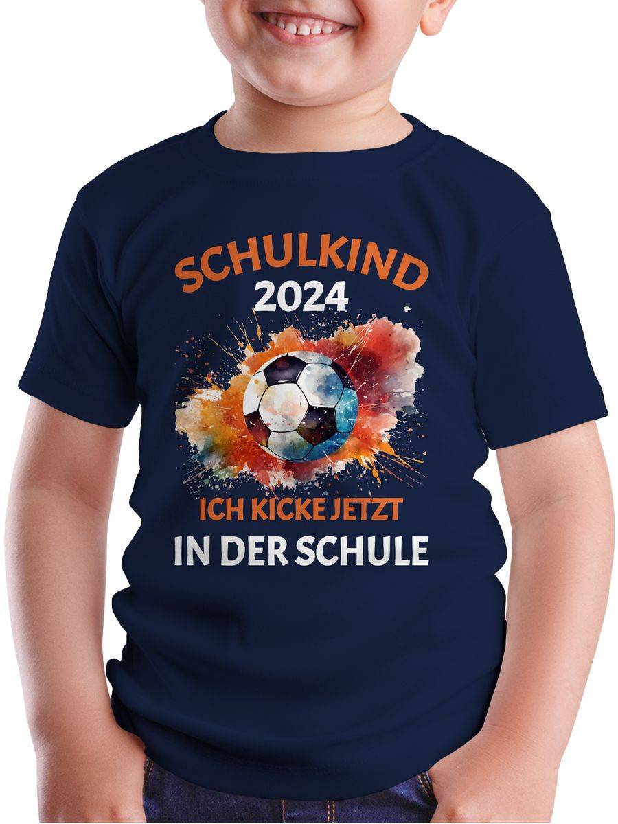 Shirtracer Schulkind 2024 Ich Kicke Jetzt In Der Schule Geschenk Einschulung Fußball: T Shirtracer
