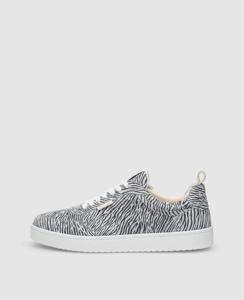 Shoepassion Court M AA Sneaker in Zebra - N91 Shoepassion
