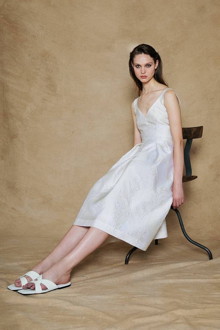 Sly 010 Ärmelloses Kleid Aus Seidengemisch