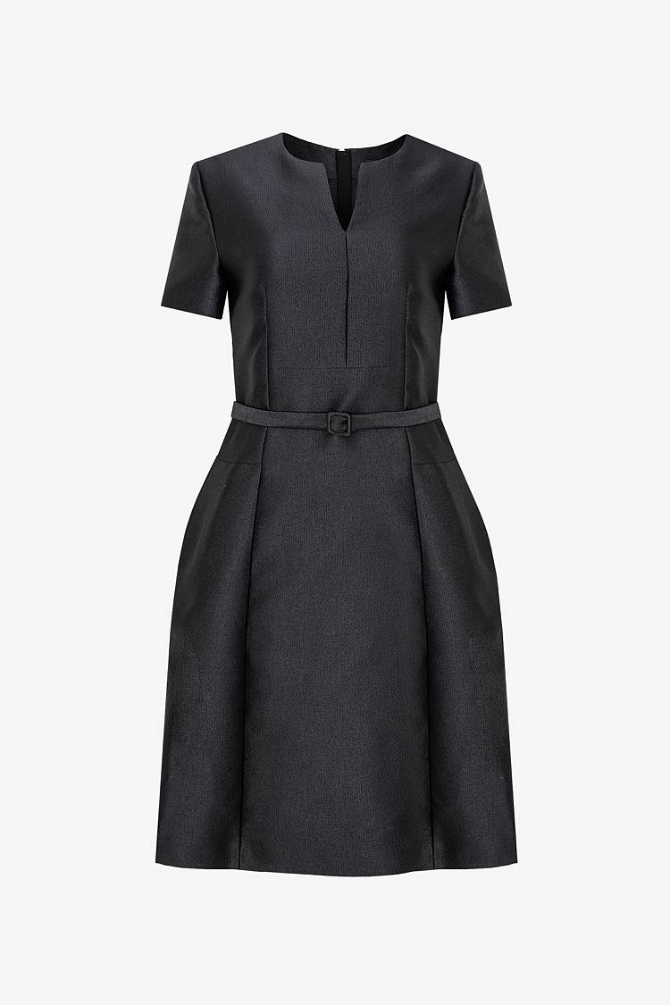 Sly 010 Elegantes Midi-Kleid mit Stoffgürtel