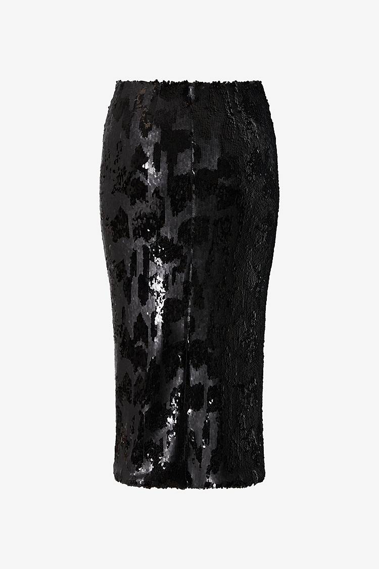 Sly 010 Eng Anliegender Paillettenroc