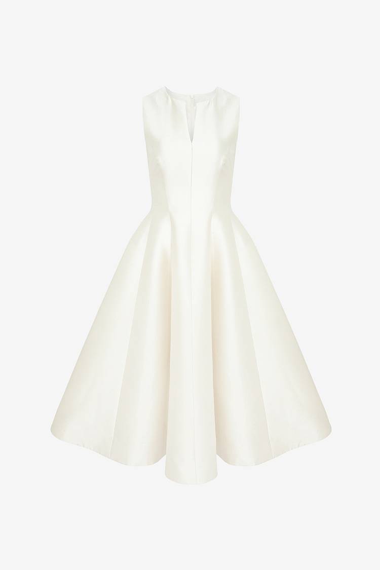 Sly 010 **Klassisches Hochzeitskleid**