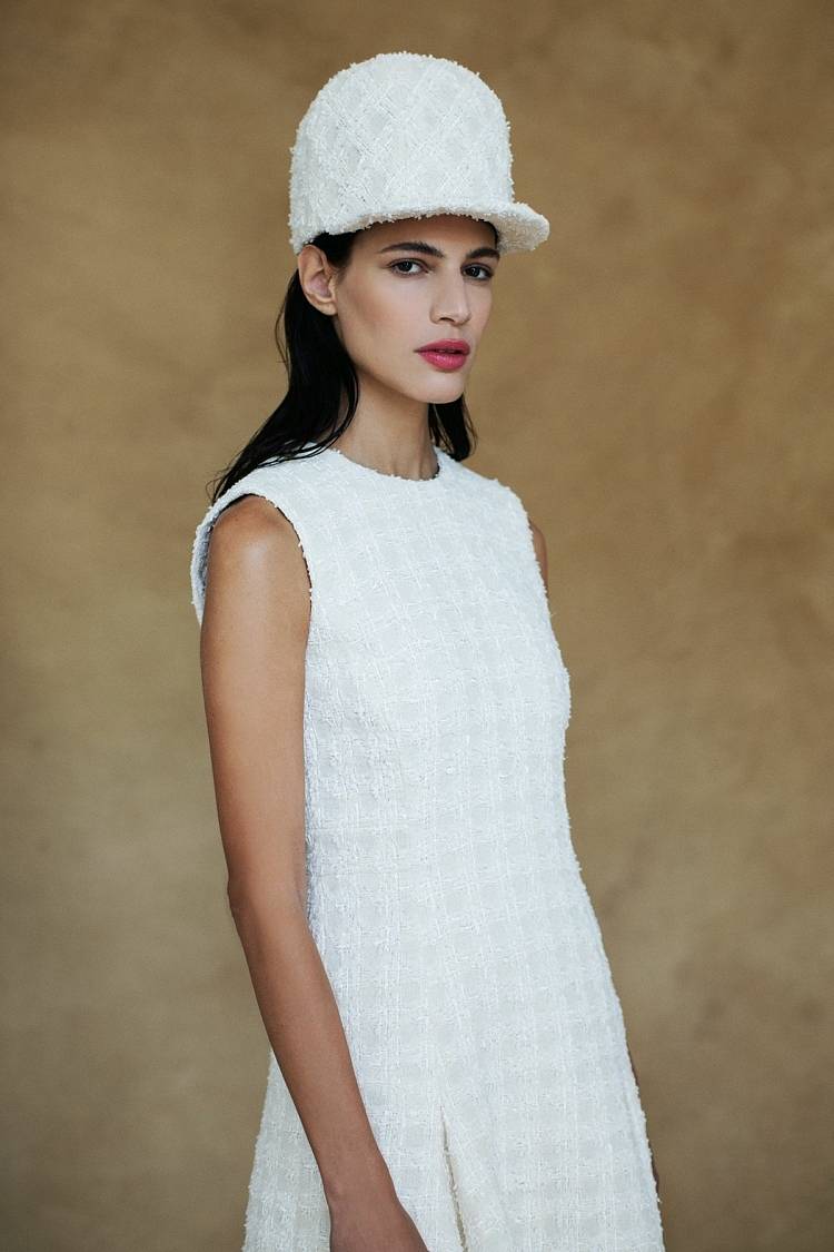 Sly 010 Kurzes, ärmelloses Tweed-Kleid