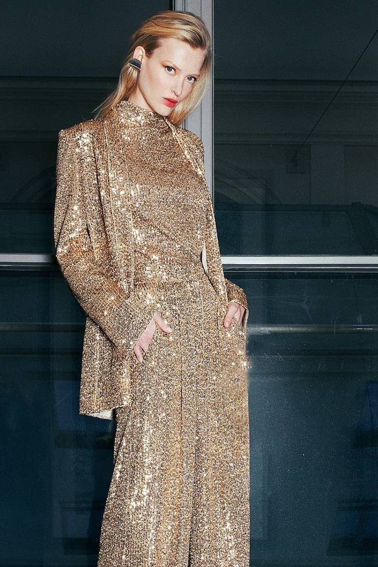 Sly 010 Lang Geschnittener Knopfloser Blazer