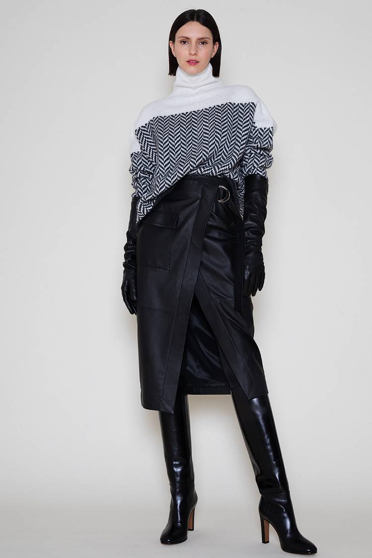 Sly 010 Lederrock In Wickeloptik