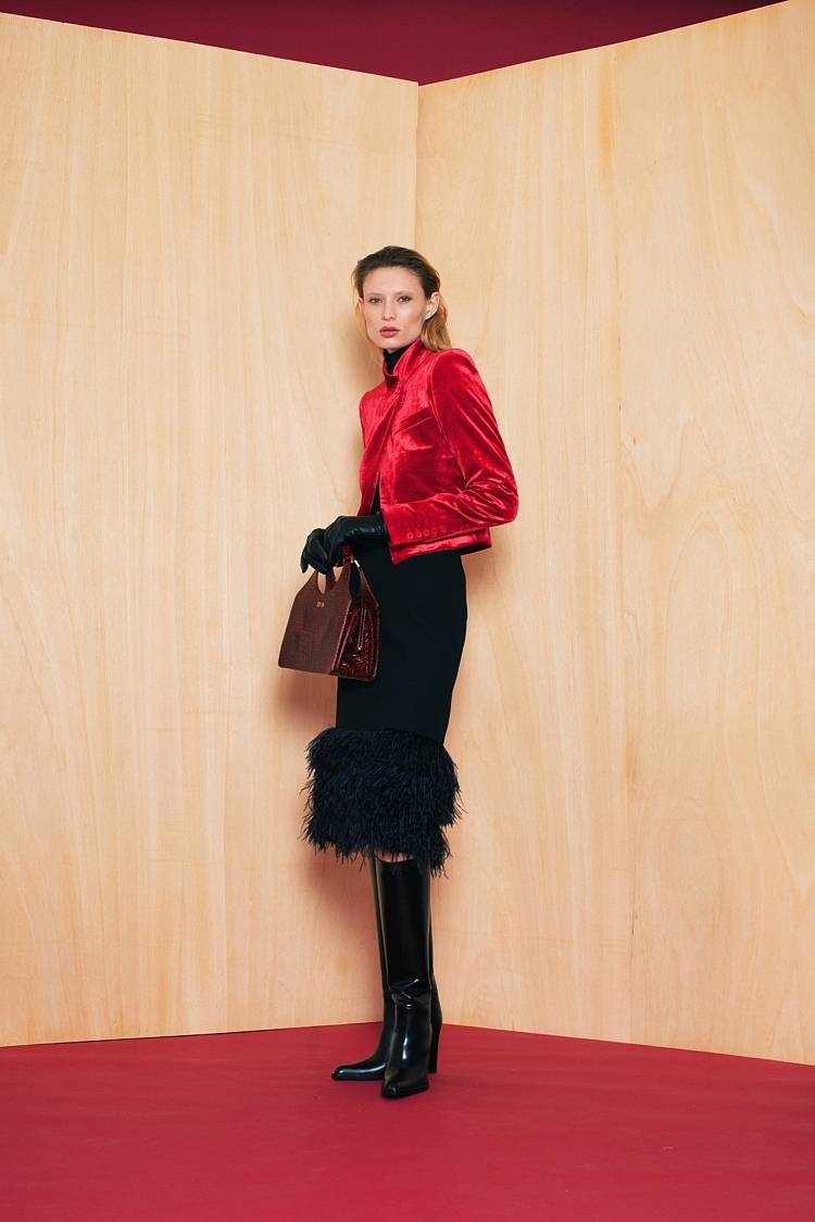 Sly 010 Midirock Mit Federbesatz