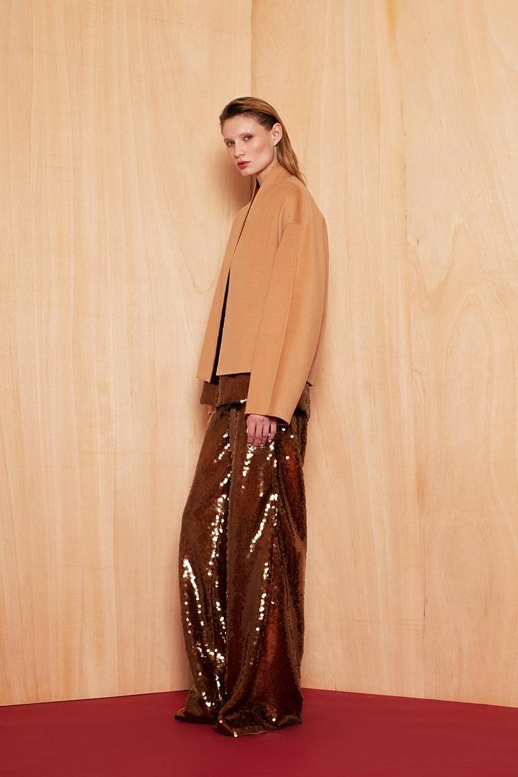 Sly 010 Minimalistische Knopflose Doubleface-Jacke