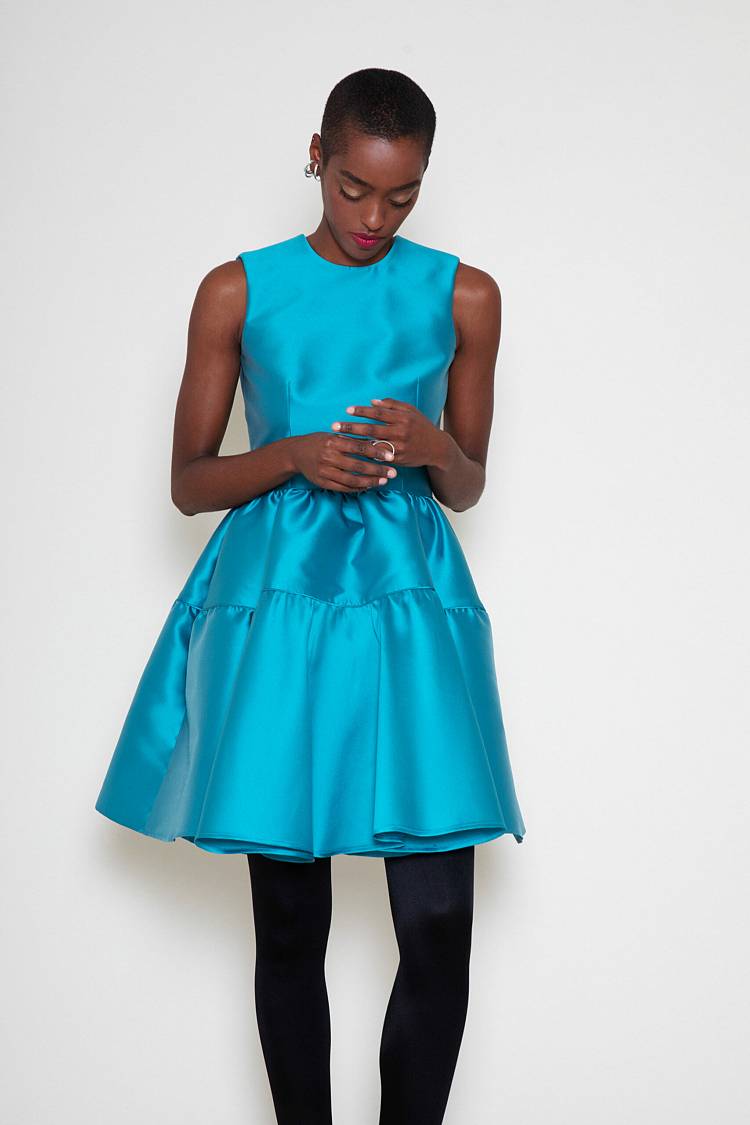 Sly 010 **Romantisches Kleid**