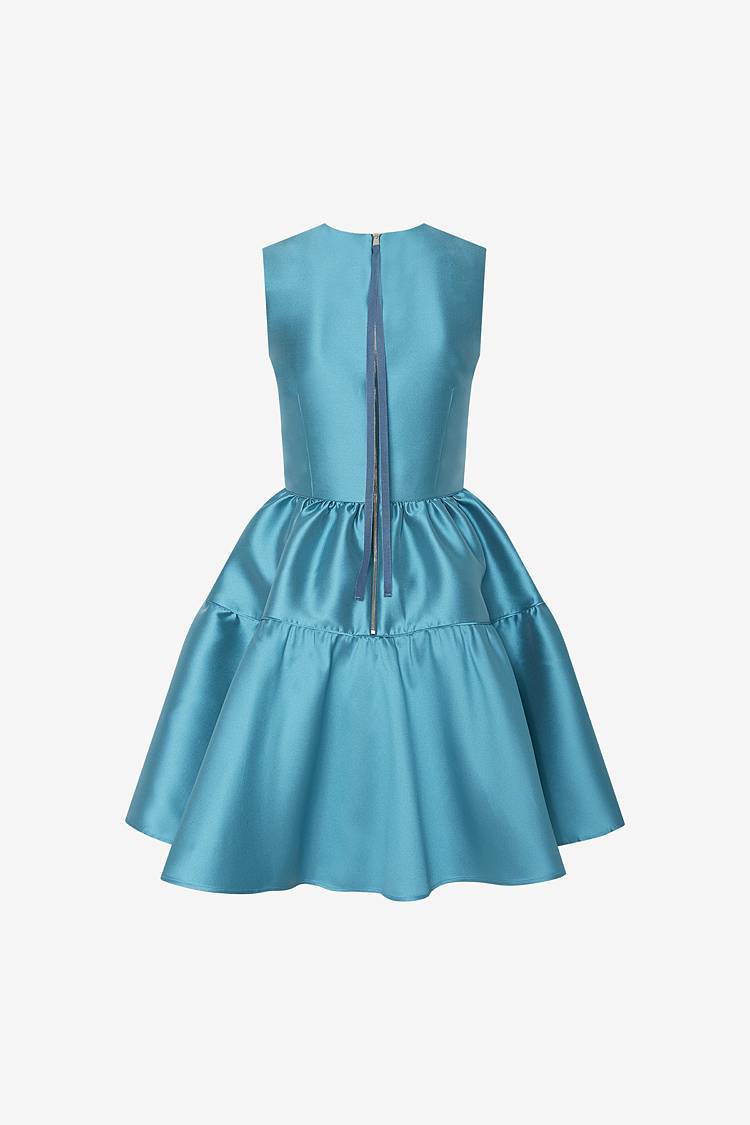 Sly 010 **Romantisches Kleid**