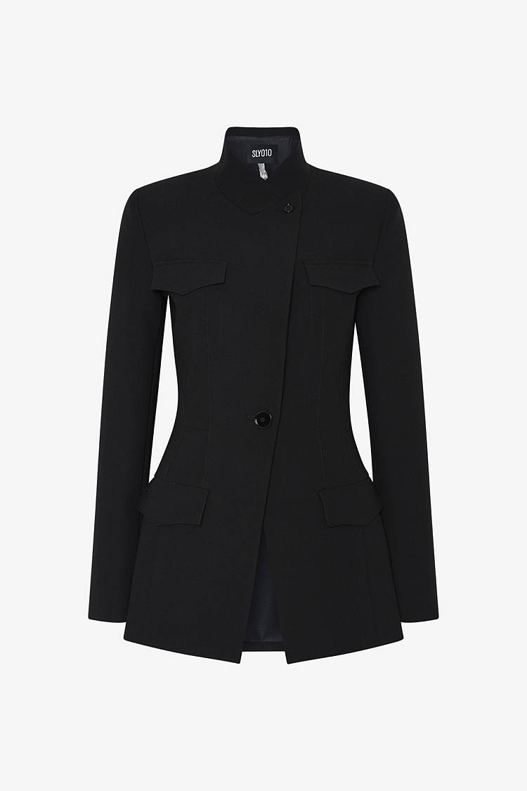 Sly 010 Taillierter Blazer mit Pattentaschen