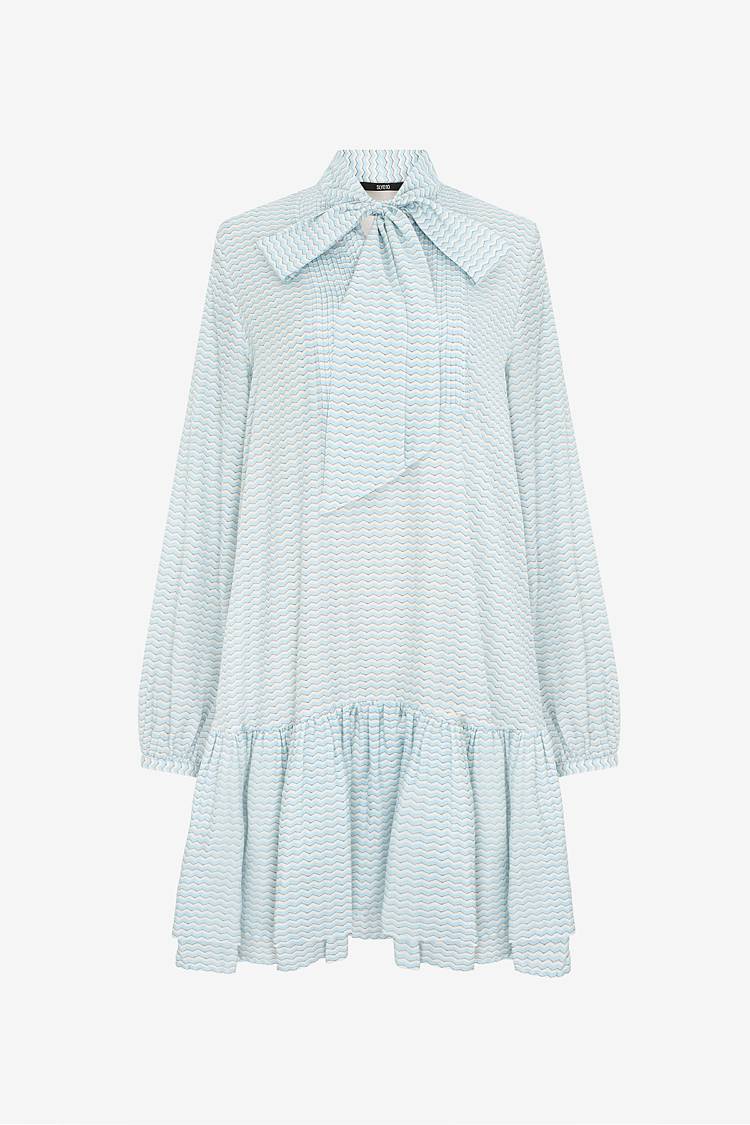 Sly 010 Verspieltes Kleid