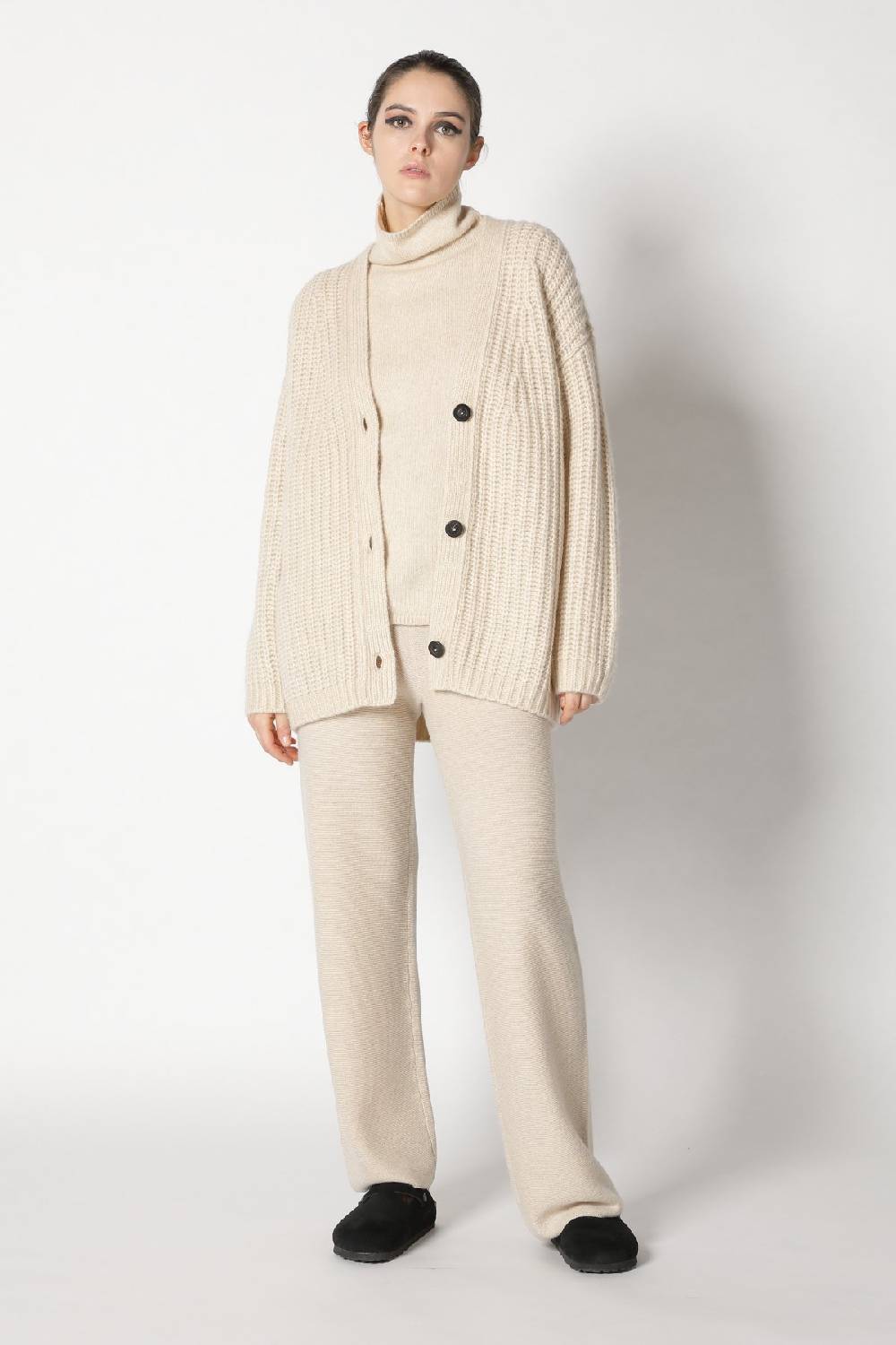 Sminfinity Blurry Chunky Cardy + Blurry Turtle Top + Garter Palazzo Pants