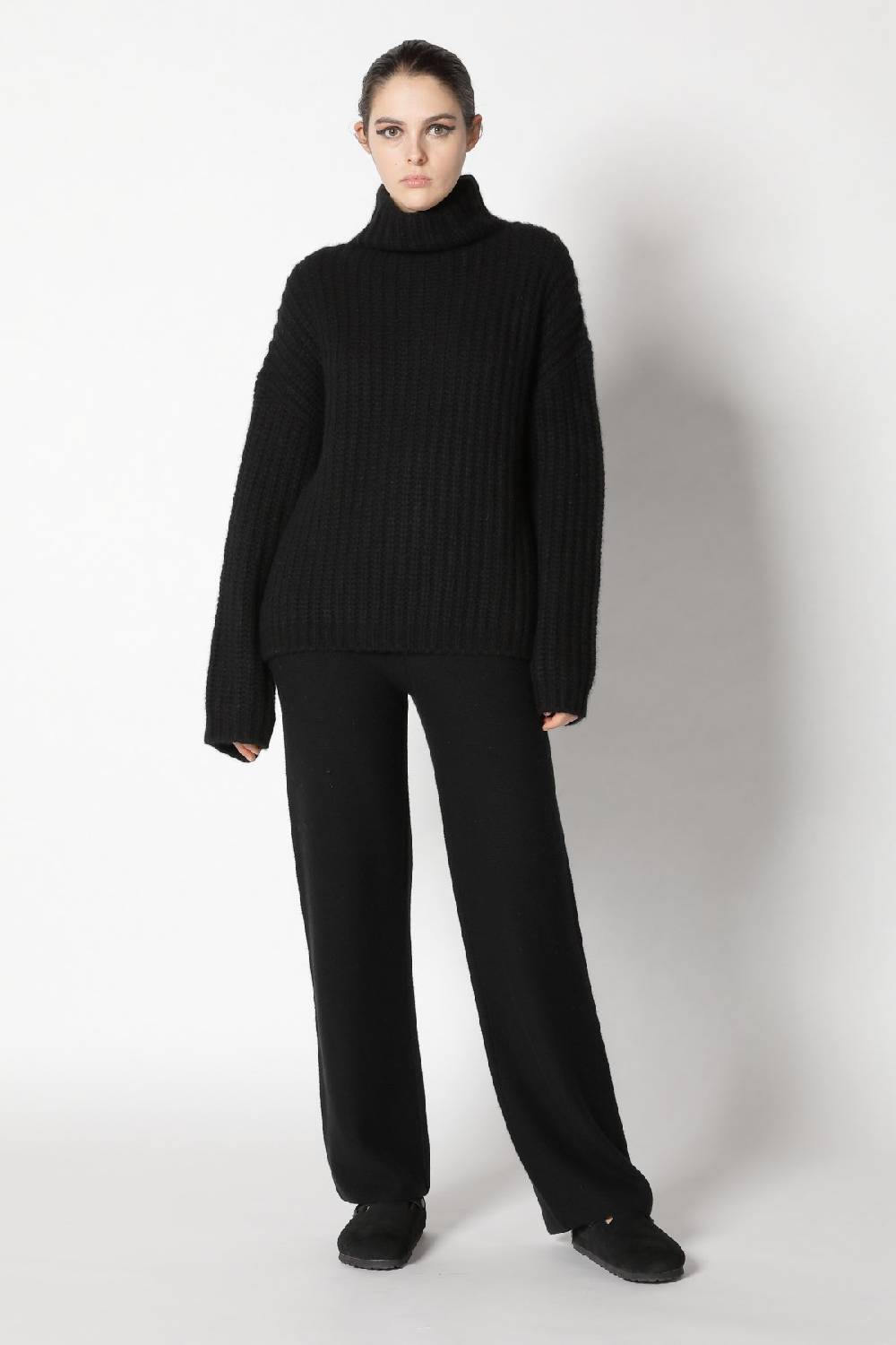 Sminfinity Blurry Chunky Crewneck + Garter Palazzo Pants