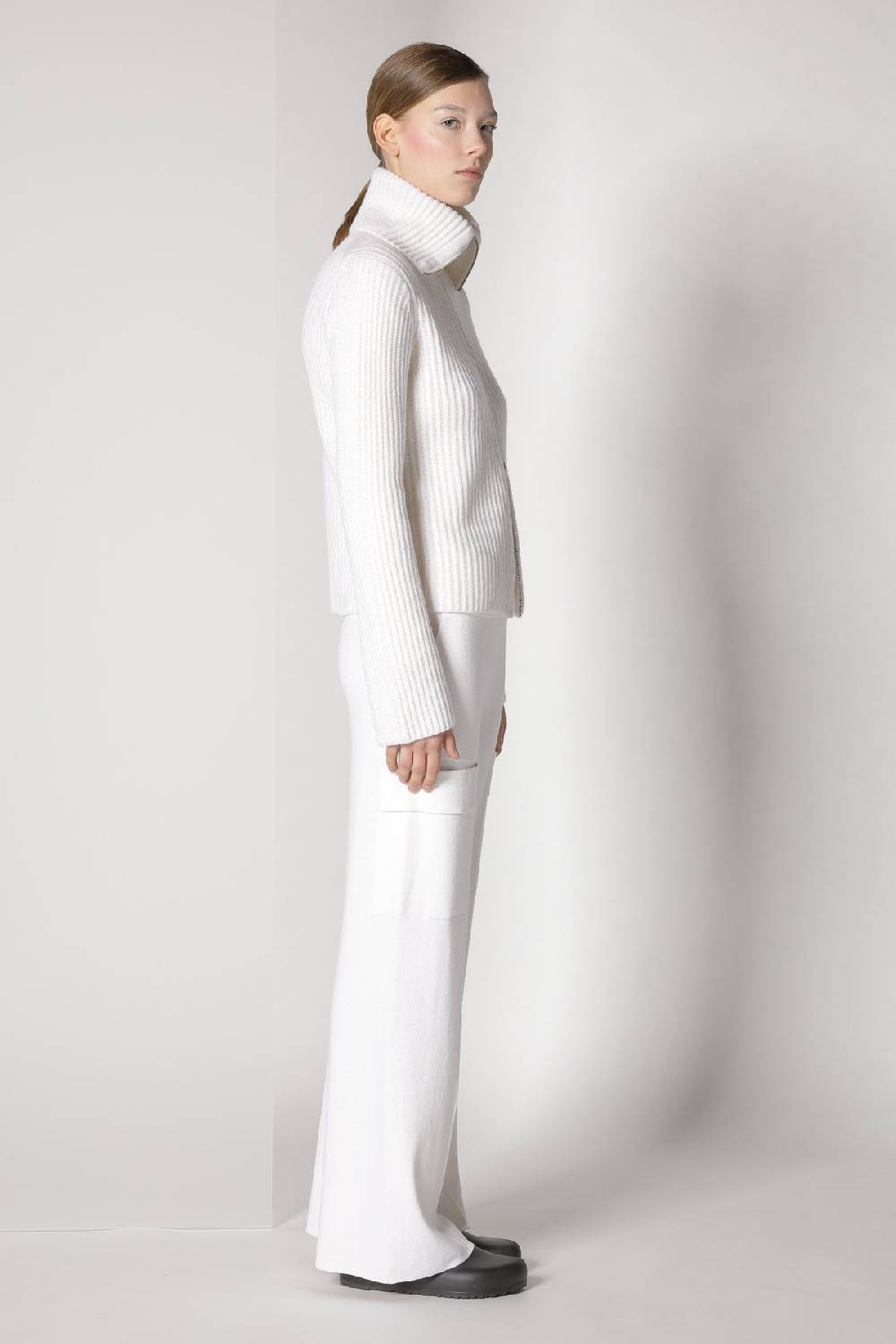 Sminfinity Blurry Ribbed Zip-jacket + Cargo Bellbottom Pants